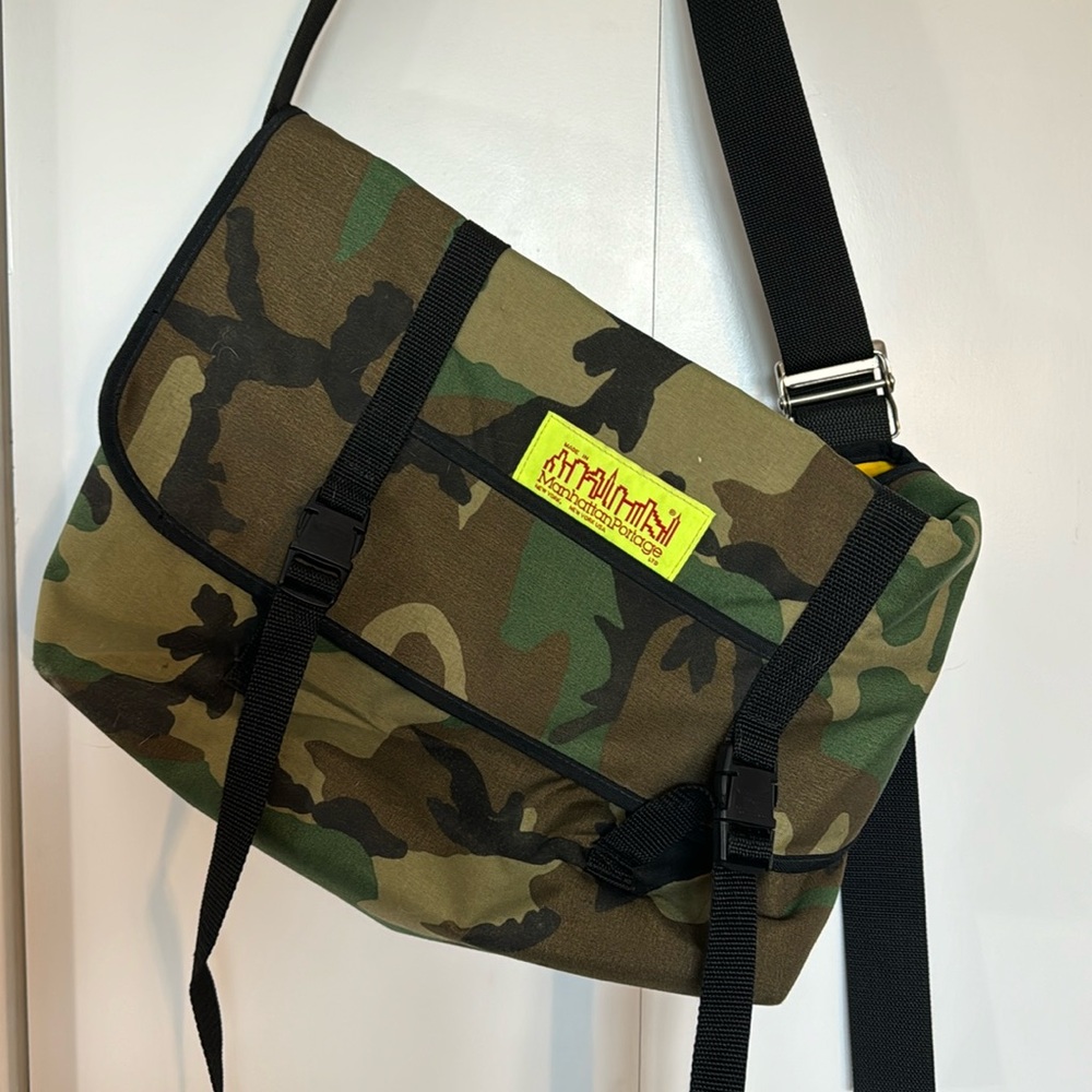 Manhattan Portage Waterproof Messenger Bag